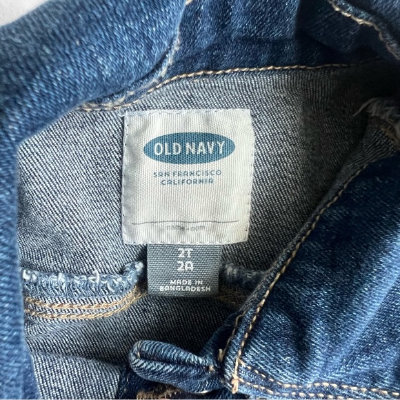 Old Navy denim jacket, size 2T - Picture 3 of 3